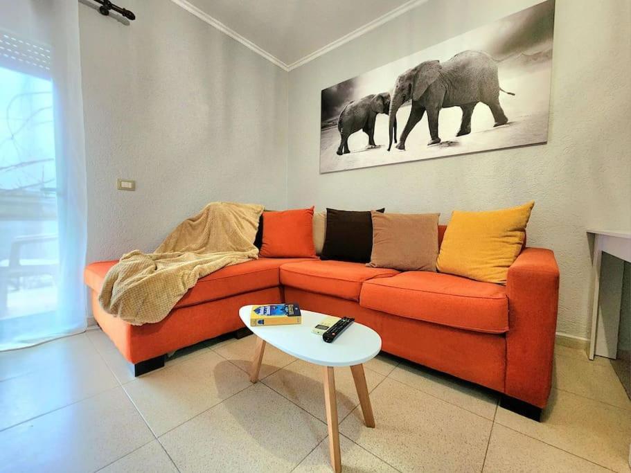 Apartment One Bd Flat Near Center With 24h Self Check In Tirana